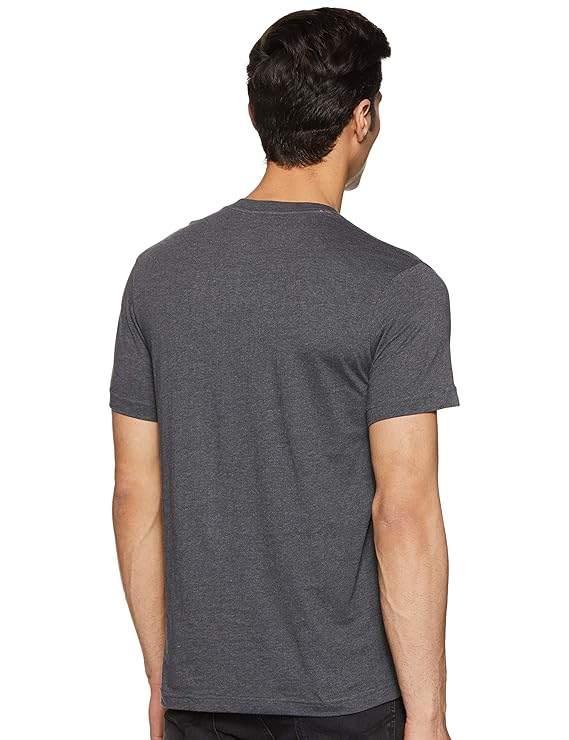 Levi's Men's Cotton Solid Regular Fit T-Shirt