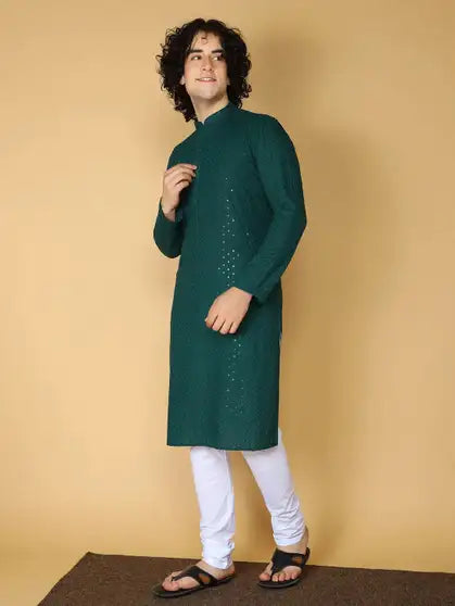 Men Chikan Embroidery Kurta (Green)